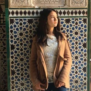 Meet your Posher, Mariane